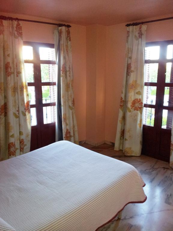 Hostal Rio De Oro Alcalá la Real Cameră foto